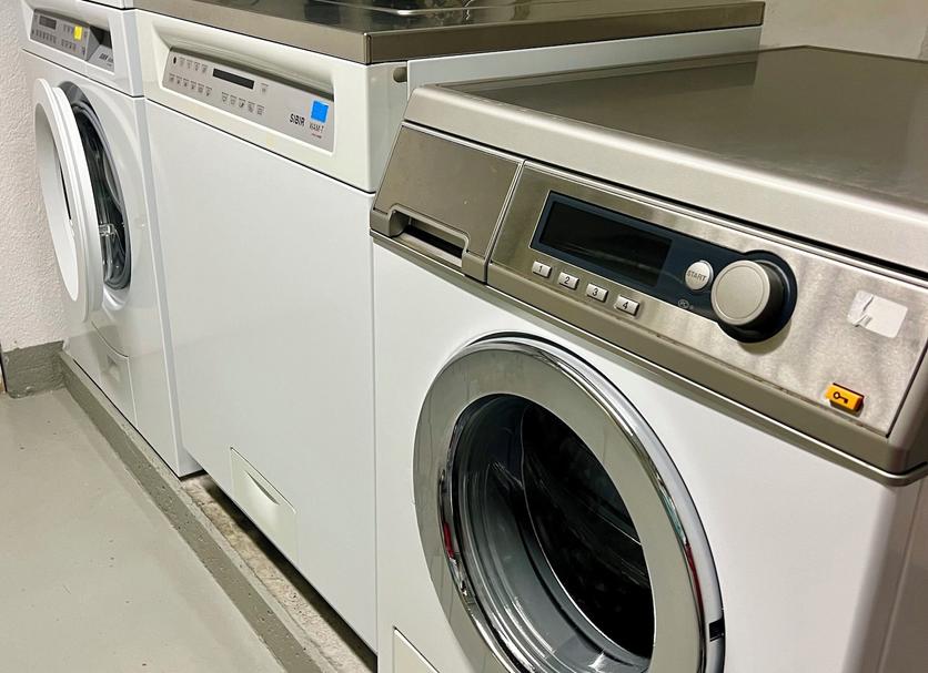 Laundry facility Photo
