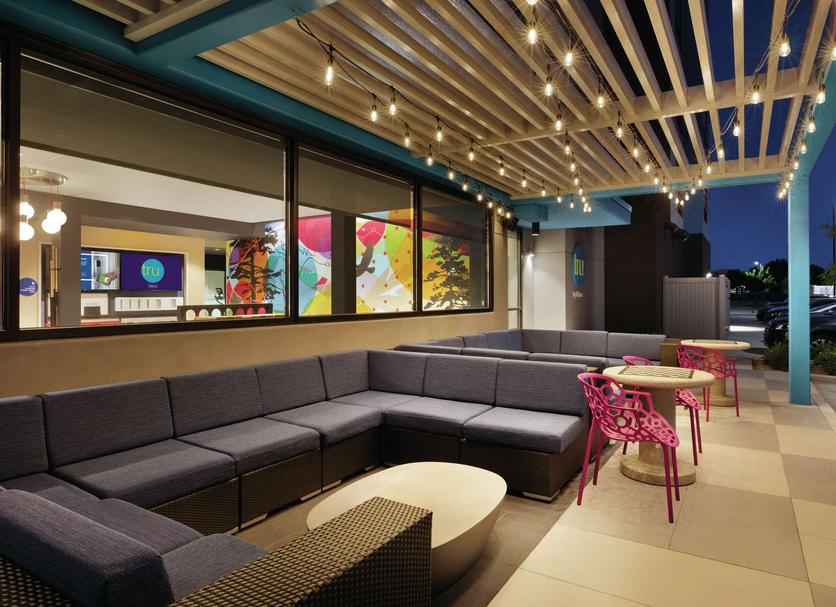 Lounge Photo