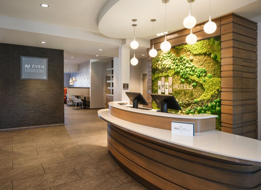 Front desk Photo