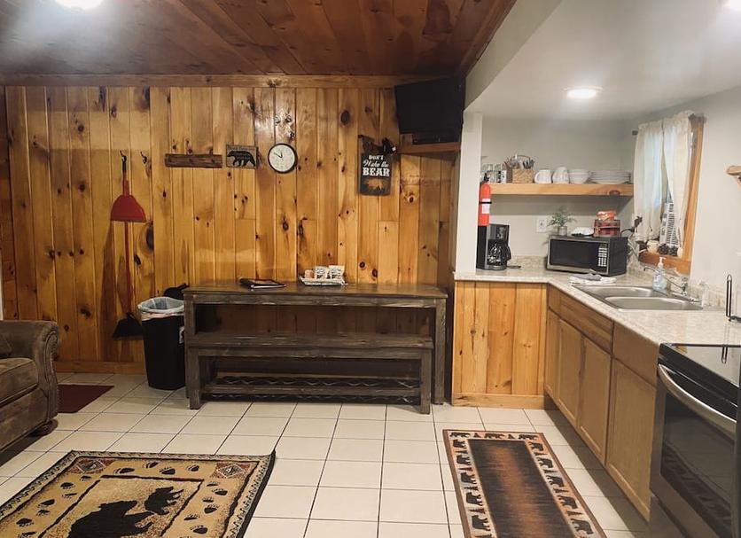 Kitchen Photo