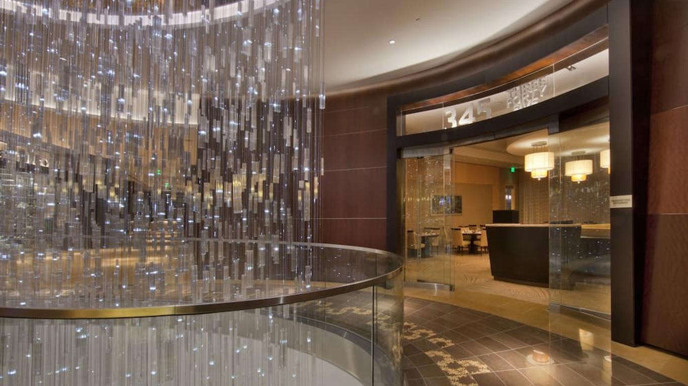 JW Marriott Marquis Miami