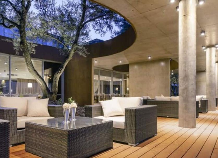 Patio Photo