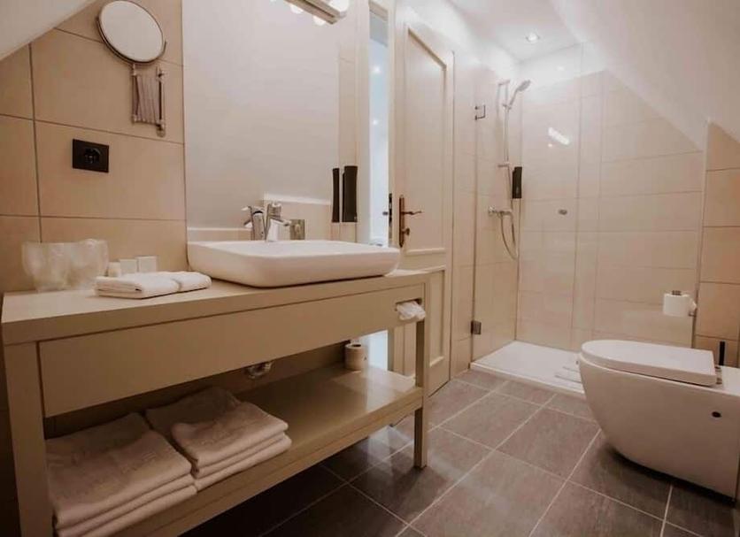 Bathroom Photo