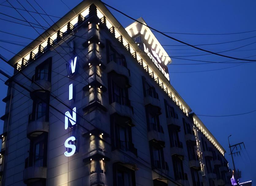 Building Photo