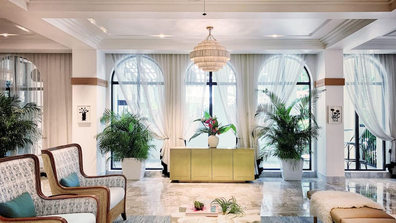 White Elephant Palm Beach