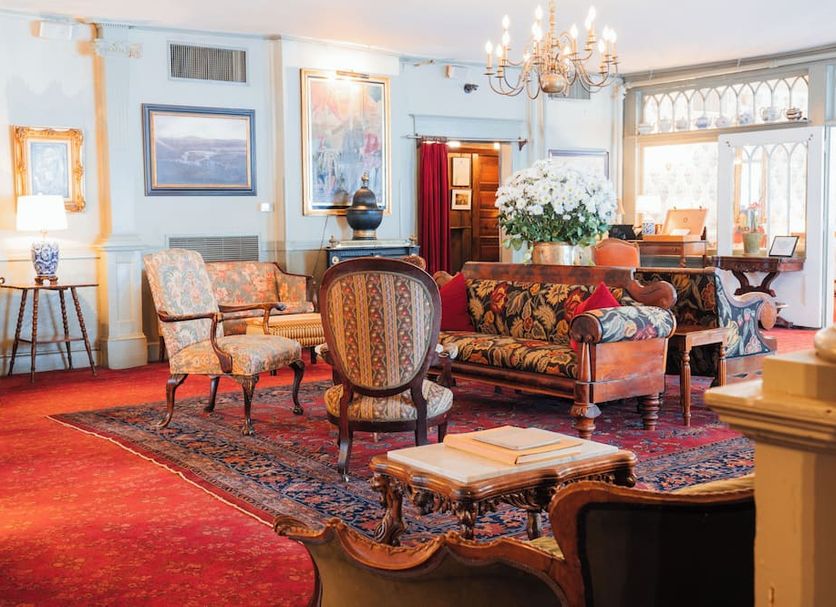 Lounge Photo