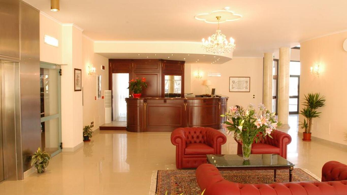Pilgrim's Hotel