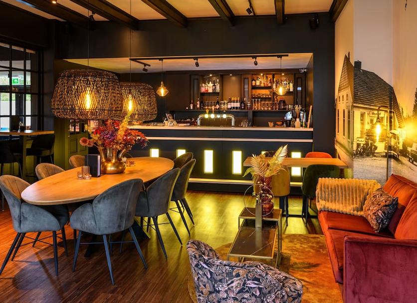 Bar Photo