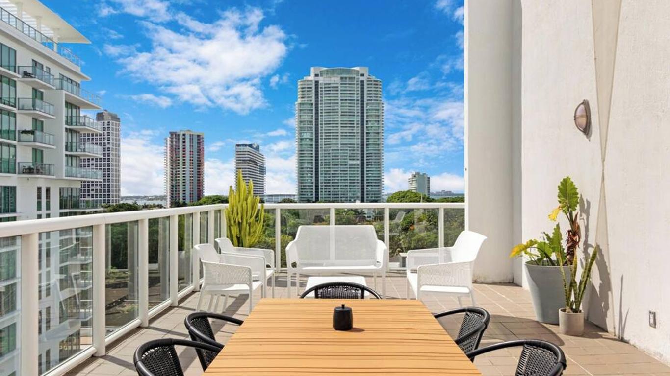 Habitat Brickell by Sextant
