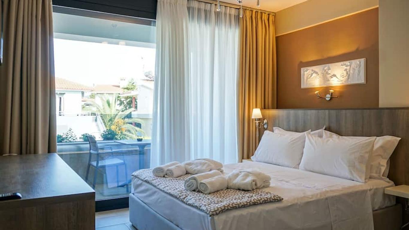 Agnes Deluxe Hotel