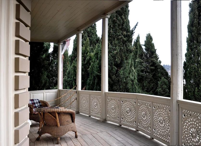 Balcony Photo