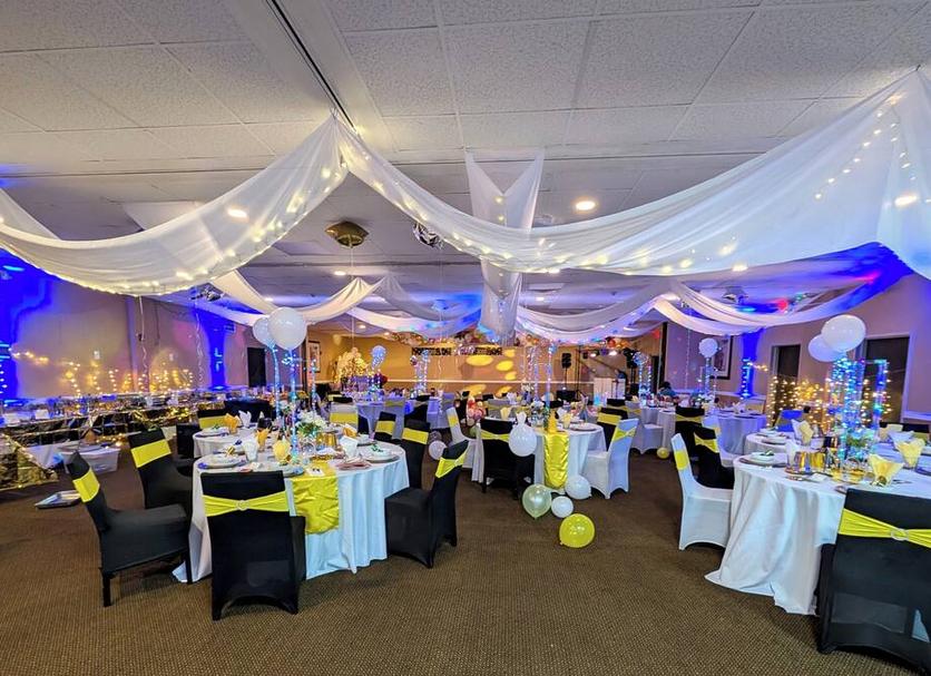 Banquet hall Photo