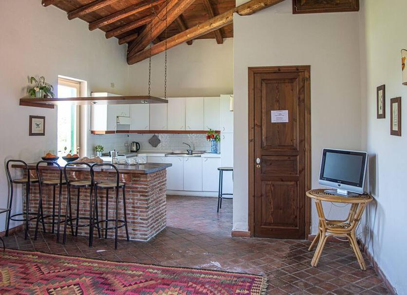 Kitchen Photo