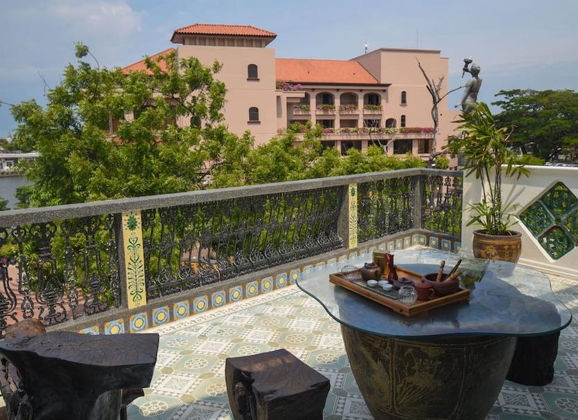 Balcony Photo