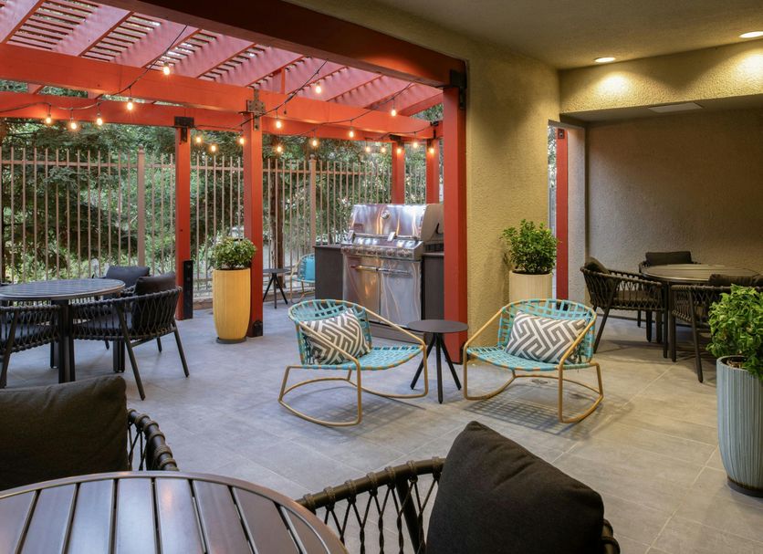 TownePlace Suites by Marriott San Jose Campbell patio with seating and grill area