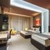 Sky Blue Hotel & Spa in Ploieşti: modern guest room with two beds and seating area