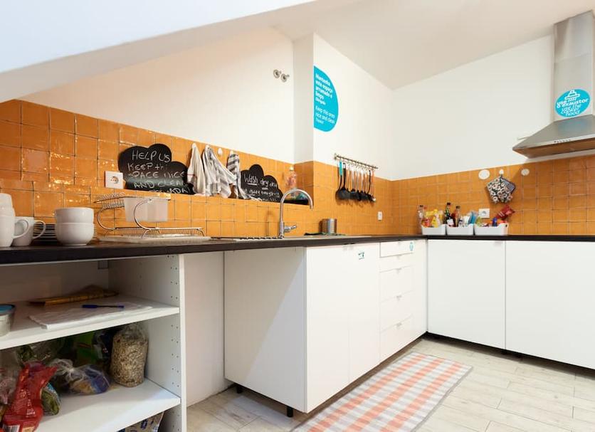 Kitchen Photo