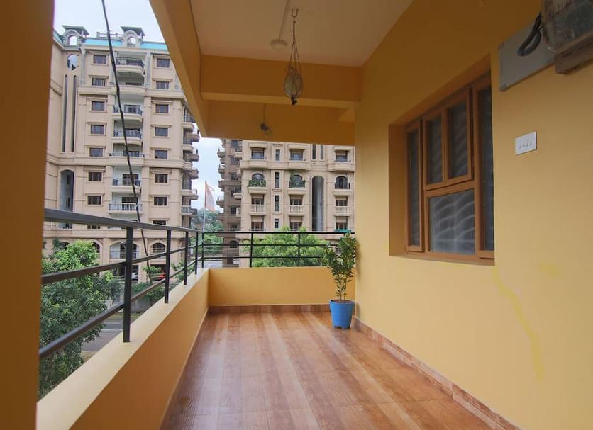 Balcony Photo