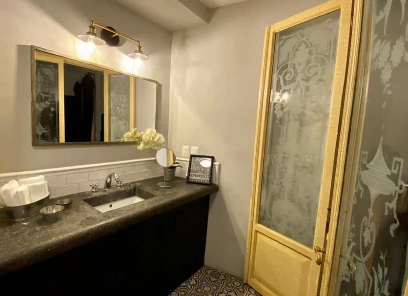 Bathroom Photo