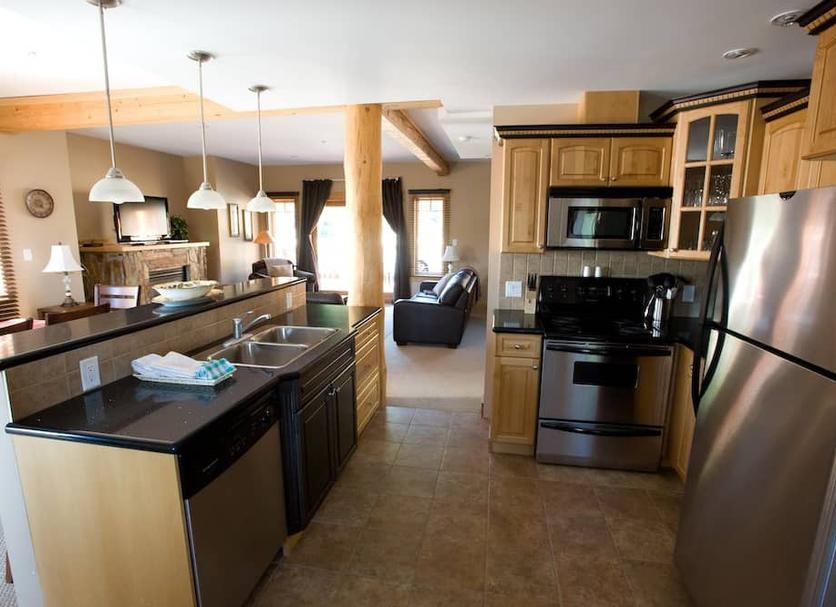 Kitchen Photo