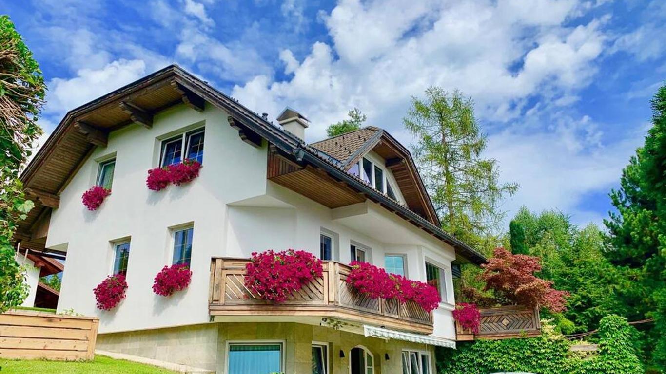 Rudi Hiti's Guest House