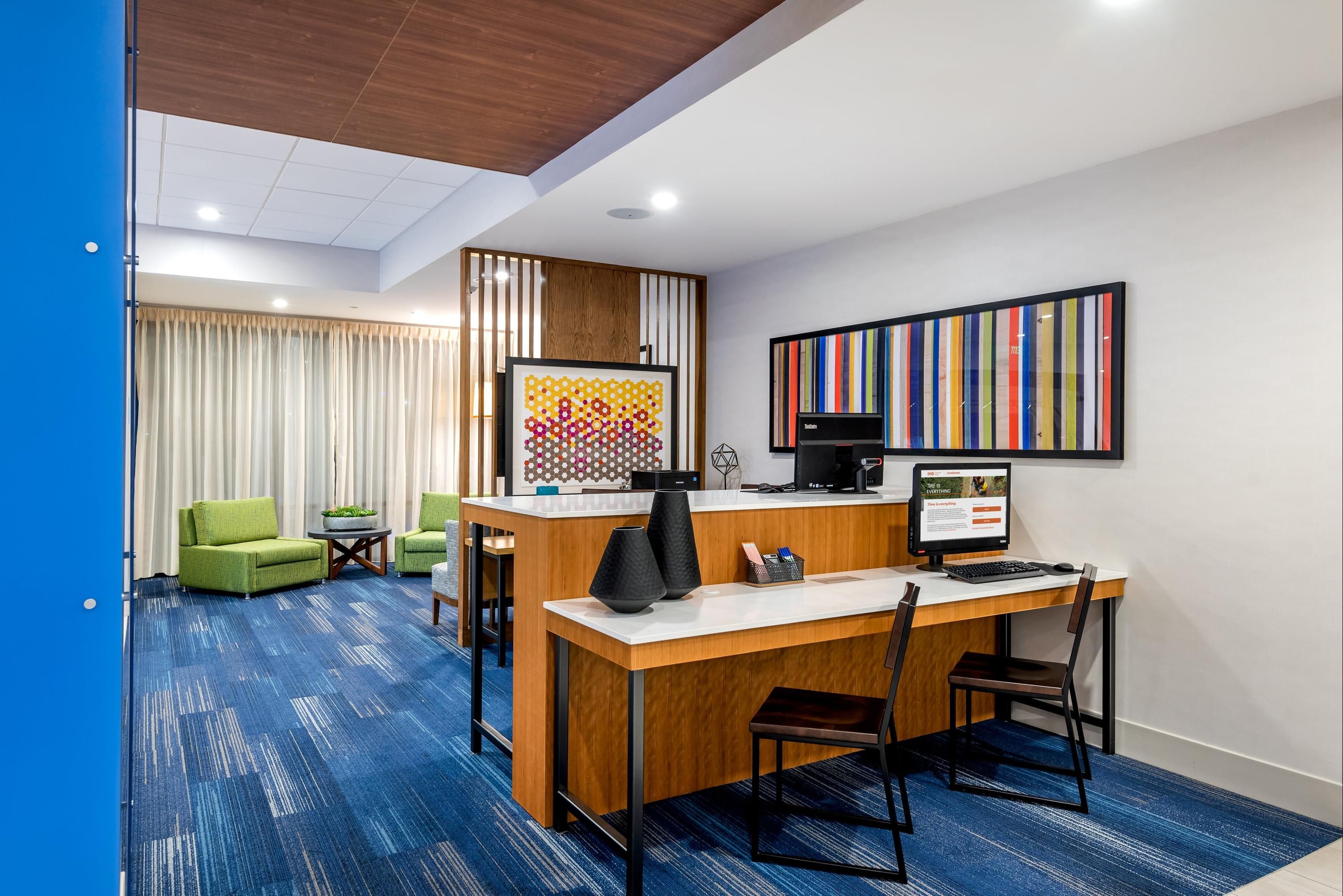 Business center Photo