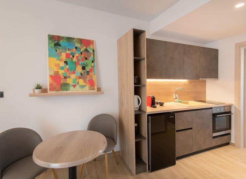 Kitchen Photo