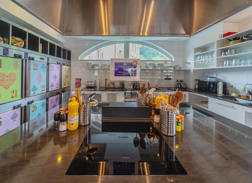 Kitchen Photo