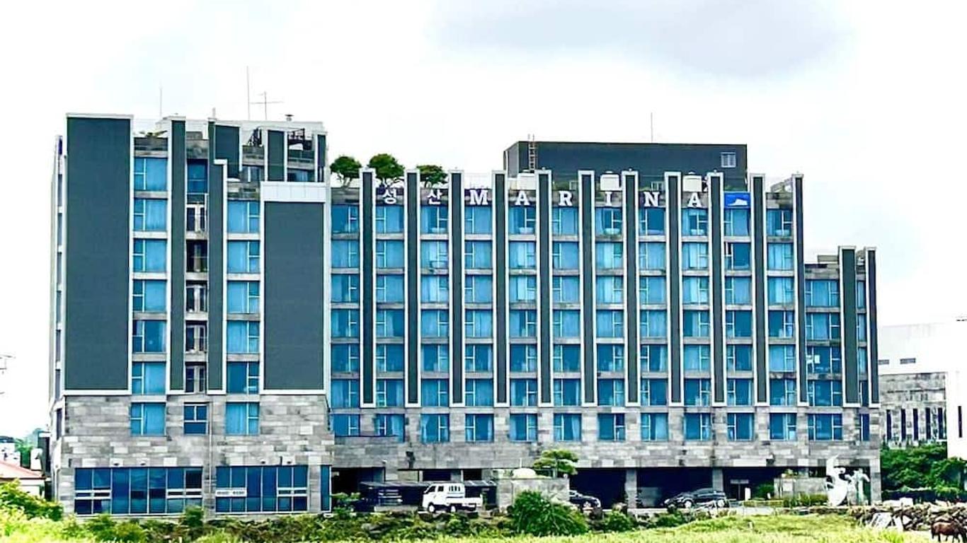 Seongsan Marina Hotel