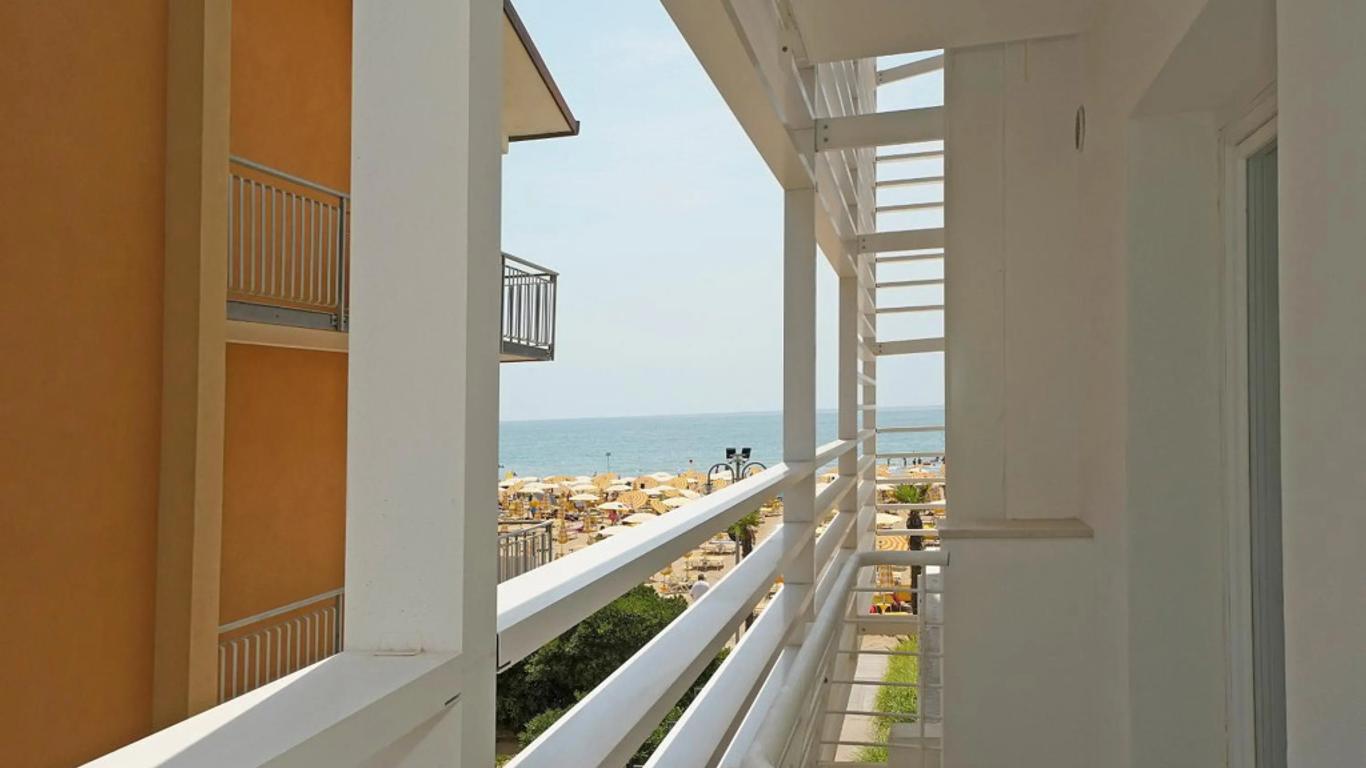 Hotel Strand