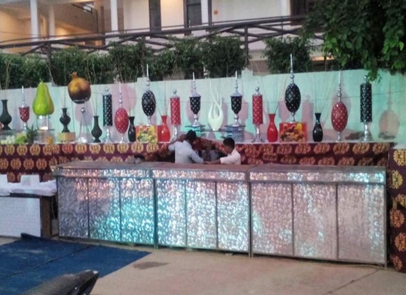 Buffet Photo