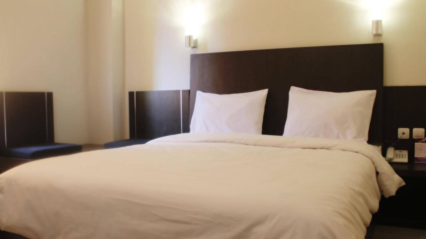 Cihampelas Hotel 3