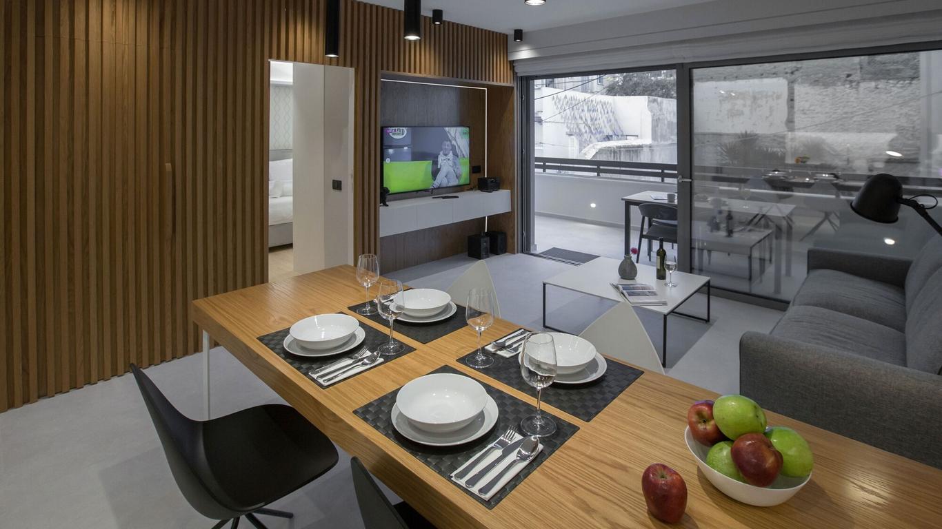 Acropolis Golden Suites By Ghh