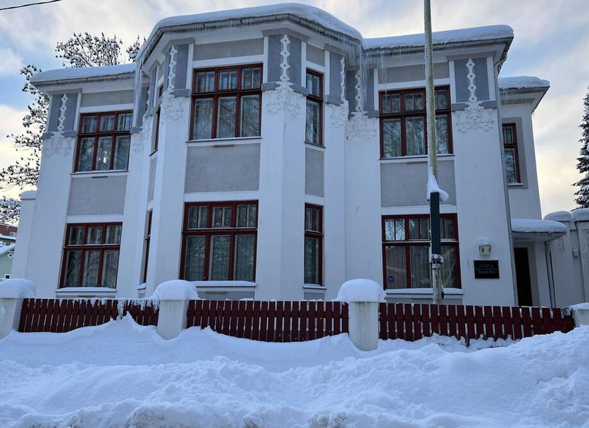 Building Photo