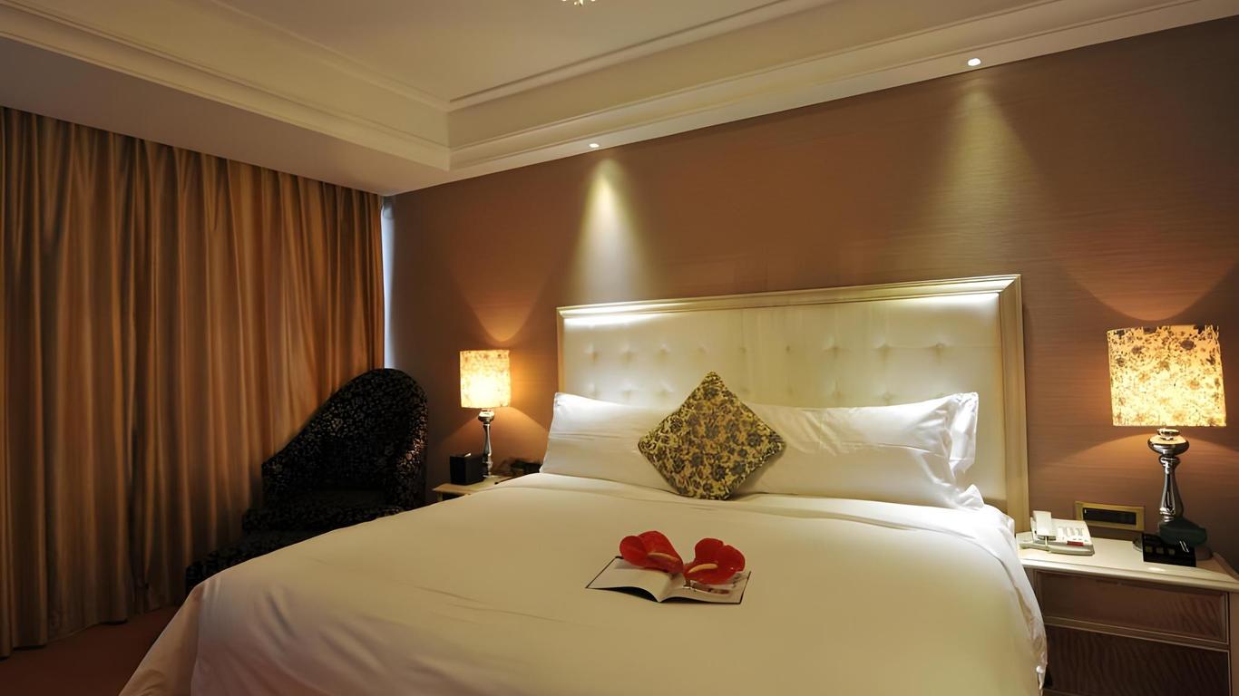 Wealthy All Suite Hotel Suzhou