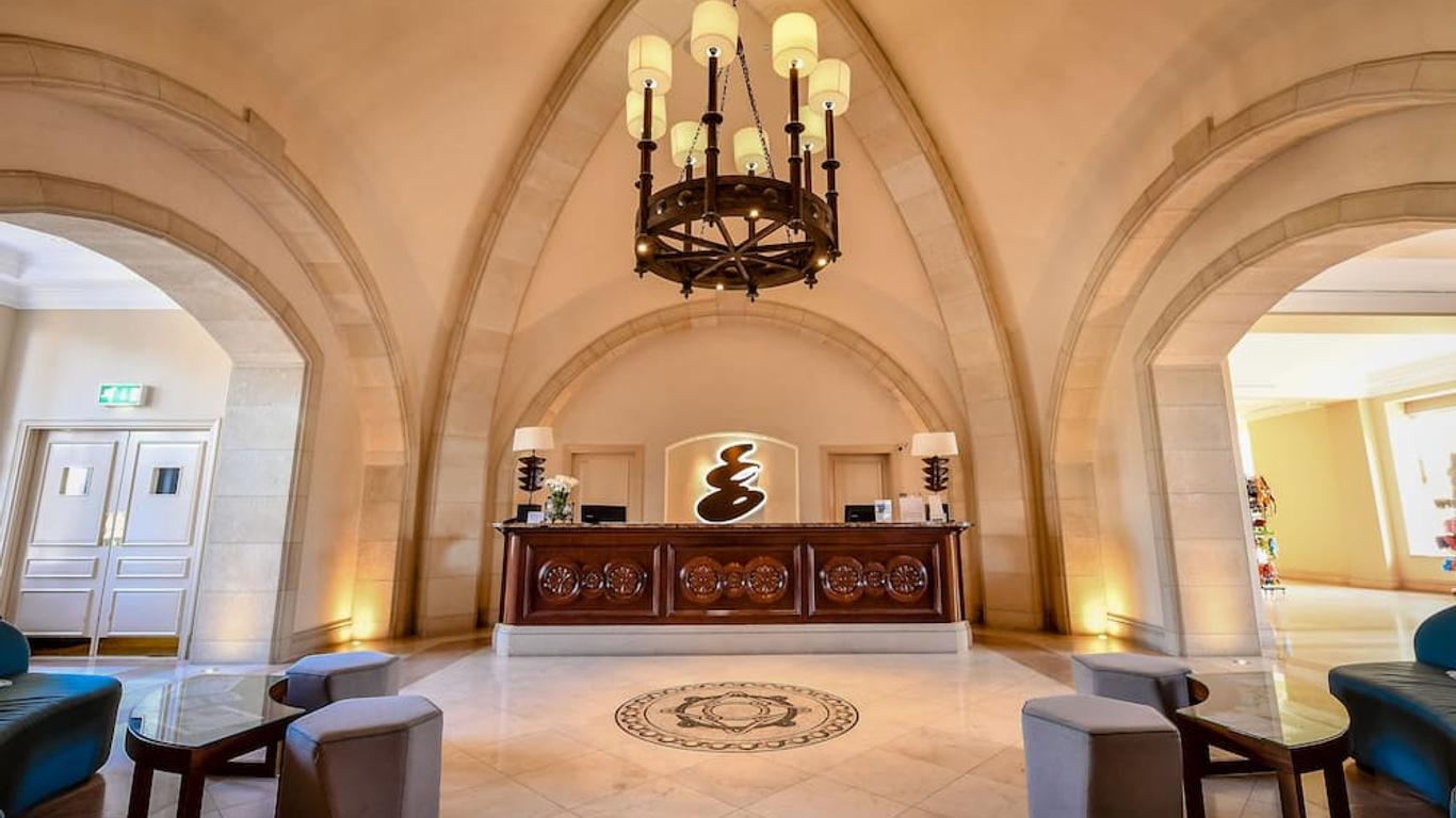 Aphrodite Hills Hotel