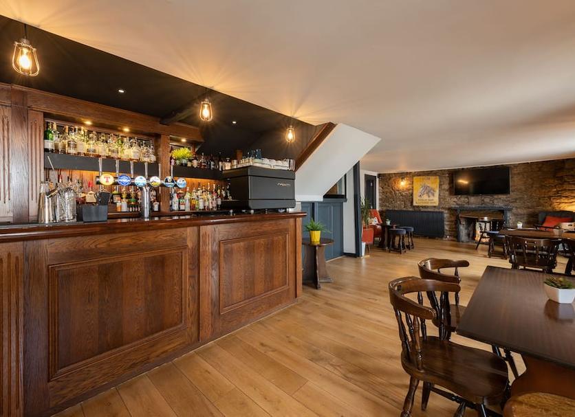 Bar Photo