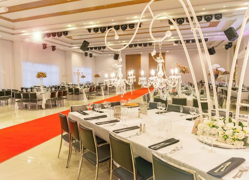 Banquet hall Photo