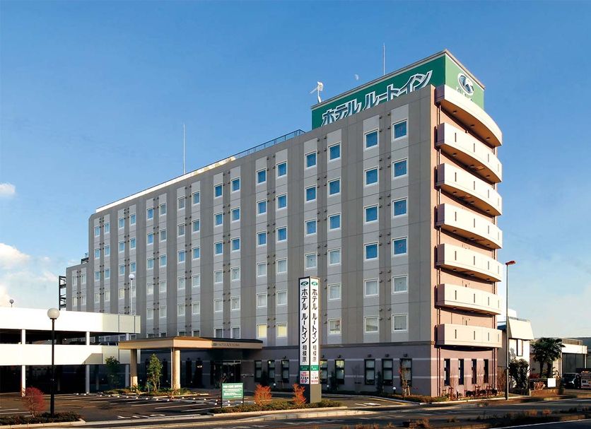 Hotel Route-Inn Sagamihara -Kokudo 129 Gou- exterior in Sagamihara with multi-story facade and balconies