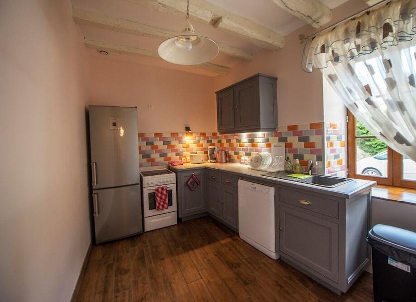 Kitchen Photo
