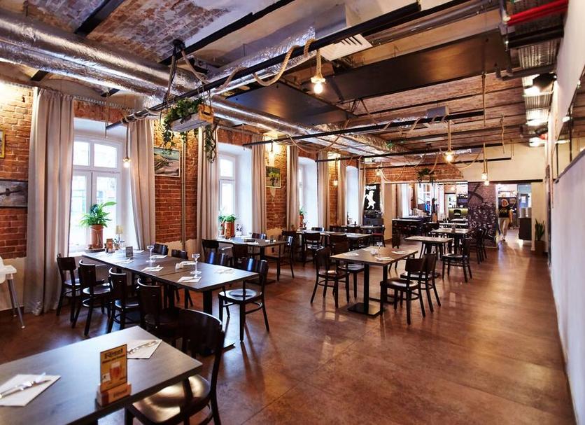Restaurant Photo