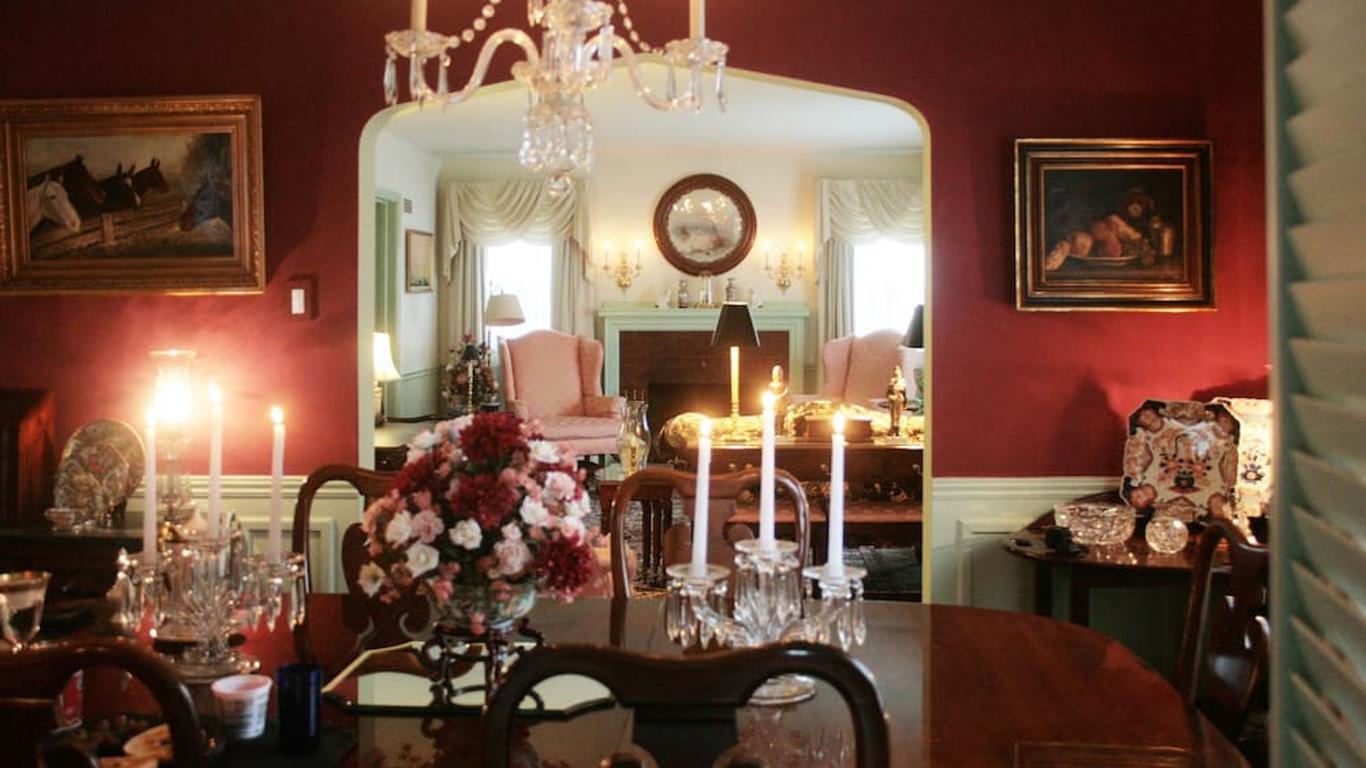 Moore House Bed and Breakfast