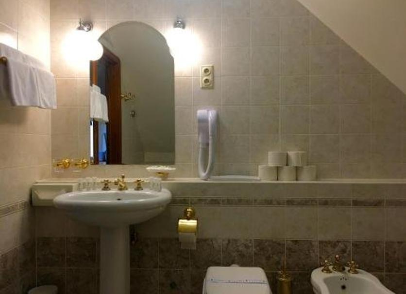 Bathroom Photo