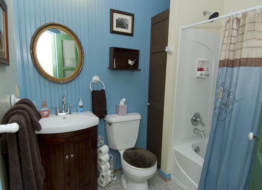 Bathroom Photo