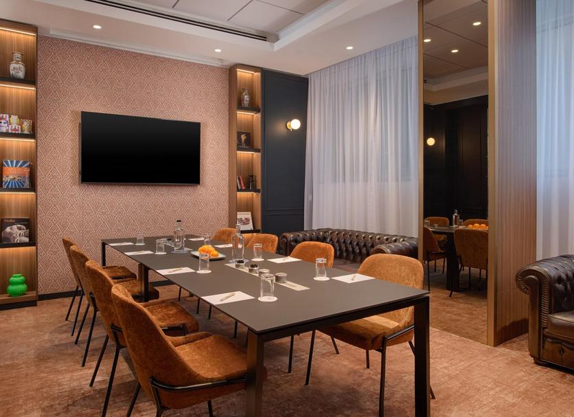 Conference room Photo