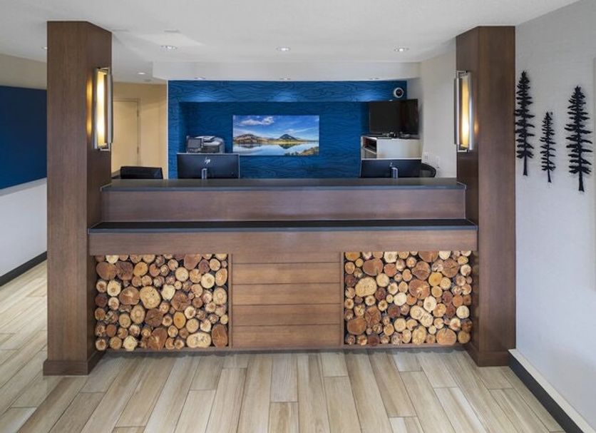 Front desk Photo