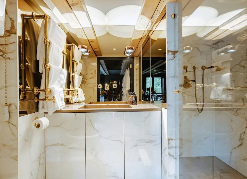 Bathroom Photo