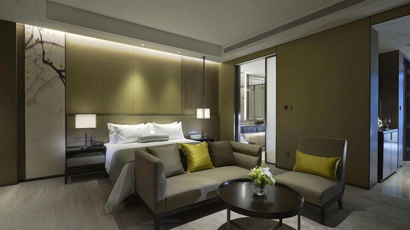 Golden Eagle Summit Hotel Kunshan