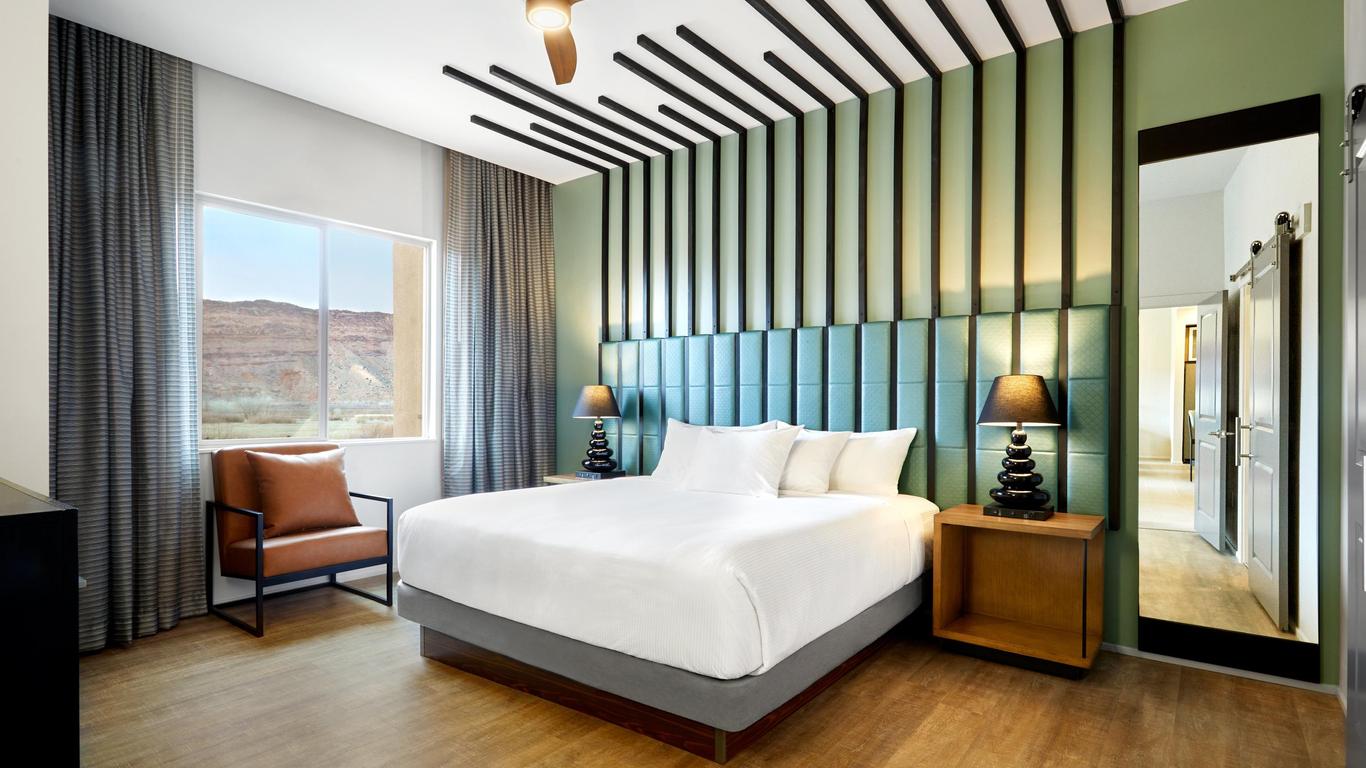 The Moab Resort, Worldmark Associate