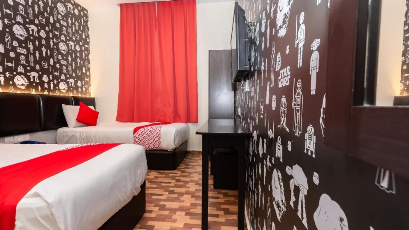 Gold City Hotel